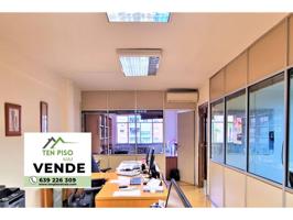 Excelente oportunidad, oficina de 84 M2, en una finca con portero, ascensor y calefacción Central. photo 0