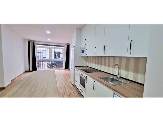 Espléndida vivienda a Estrenar, exterior, con cocina equipada y próxima a la calle Alcalá. photo 0