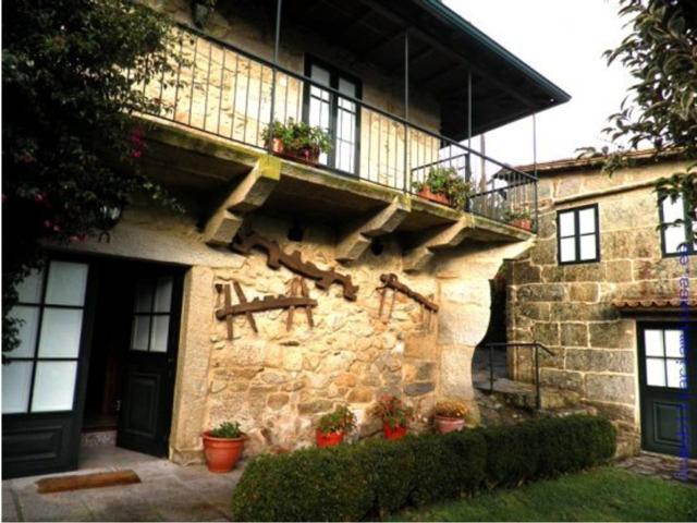 Casa En venta en Campo Lameiro photo 0