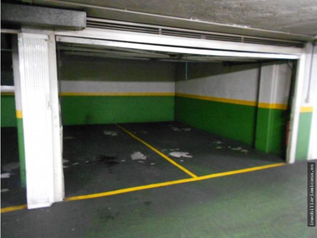 Parking En venta en Pontevedra photo 0