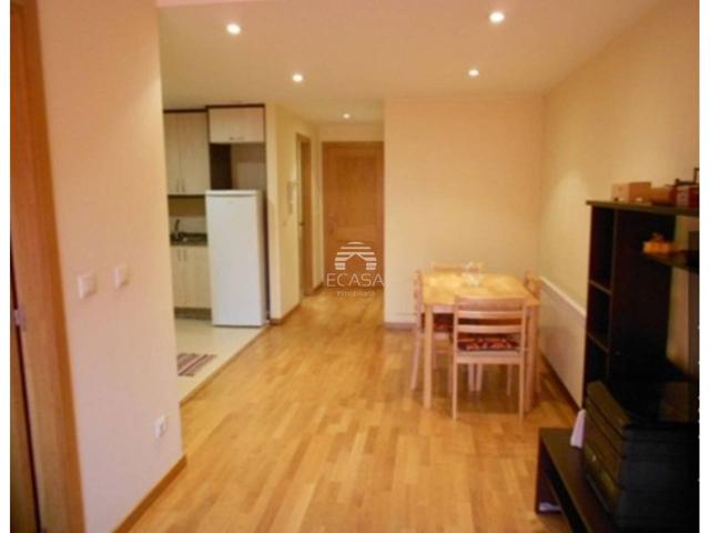 Apartamento en alquiler en Centro-Echegaray(36001) photo 0