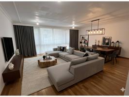 Amplio piso en Pontevedra photo 0