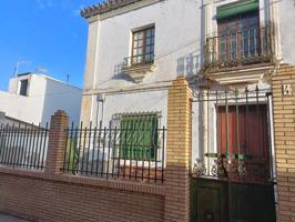 CHALET DE DOÑA PACA EN GUILLENA, SEVILLA. photo 0