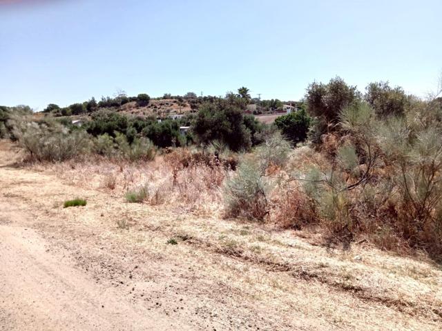PARCELA EN URBANIZACIÓN SAN BENITO ABAD, CASTIBLANCO DE LOS ARROYOS, SEVILLA. photo 0