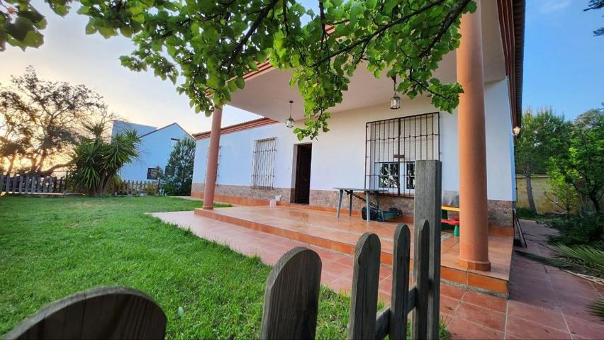 CHALET URBANIZABLE EN LOS LAGOS DEL SERRANO, GUILLENA, SEVILLA. photo 0