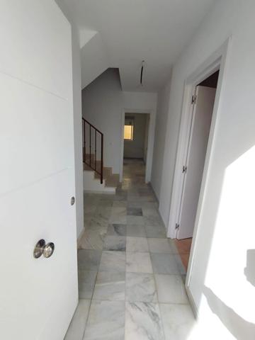VIVIENDA DE OBRA NUEVA EN LA LOCALIDAD DE BURGUILLOS, SEVILLA. photo 0