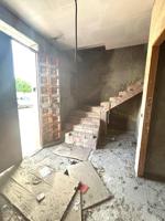 ¡Oportunidad Única! Casa Esquinera para Reformar en Brenes 🌟 photo 0