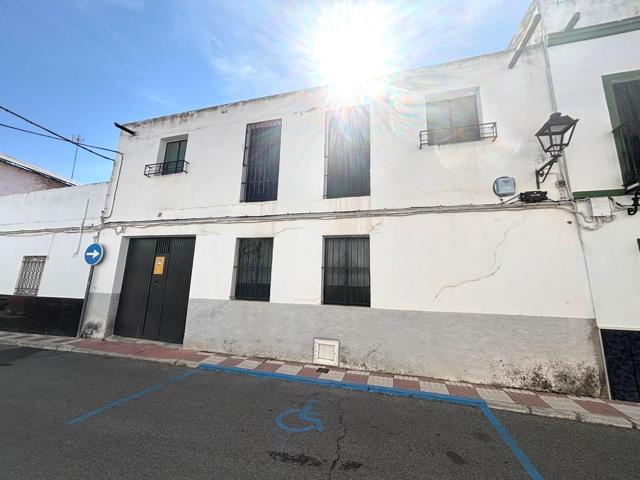 🏢 Oportunidad única en Alcalá del Río: Local de dos plantas de 60 m² photo 0
