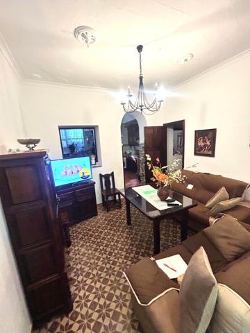 🏡 ¡OPORTUNIDAD ÚNICA EN EL PEDROSO! 🌿 photo 0