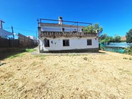 🏡 ¡OPORTUNIDAD ÚNICA EN LA COLINA – CASTILBLANCO DE LOS ARROYOS! 🌄 photo 0