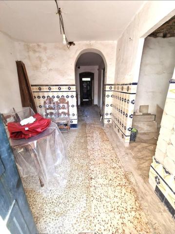 🏡 Vivienda para reformar en Villaverde del Río – ¡Hazla tuya! photo 0