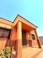 🏡 ¡CHALET EN VENTA O ALQUILER EN VILLAVERDE DEL RÍO! 🌞✨ photo 0