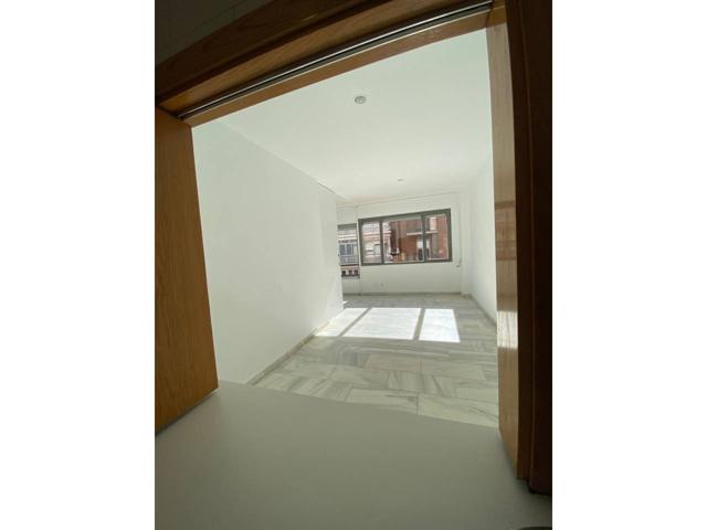 Alquiler Piso Calle M. Nieto, Imperial- Madrid photo 0