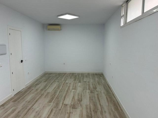 Estudio en venta en Cártama de 28 m2 photo 0