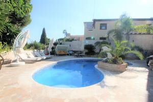 Casa - Chalet en venta en Torremolinos de 480 m2 photo 0