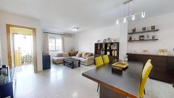 Adosado en venta en Alhaurín de la Torre de 190 m2 photo 0