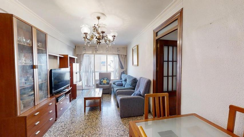 Piso en venta en Málaga de 80 m2 photo 0
