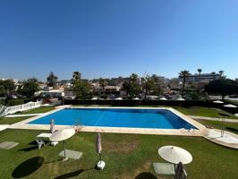 Piso en venta en Torremolinos de 123 m2 photo 0
