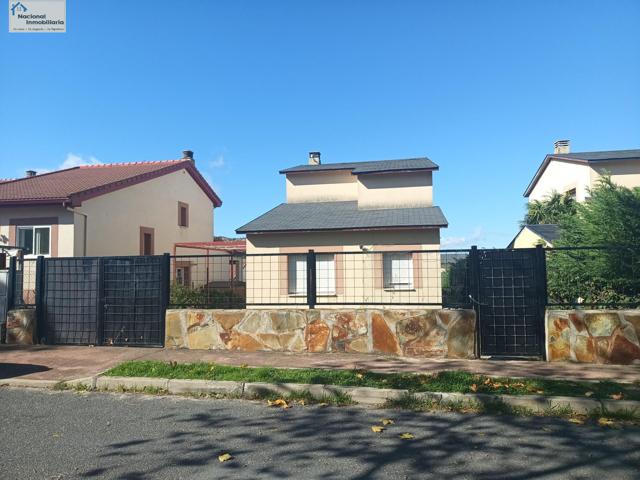 Chalet individual con parcela photo 0