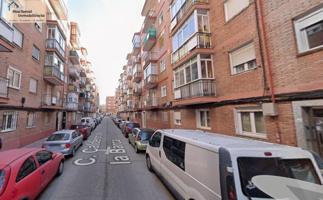 Piso para reformar. ¡Subasta al alza hasta el 17-10-2025! photo 0