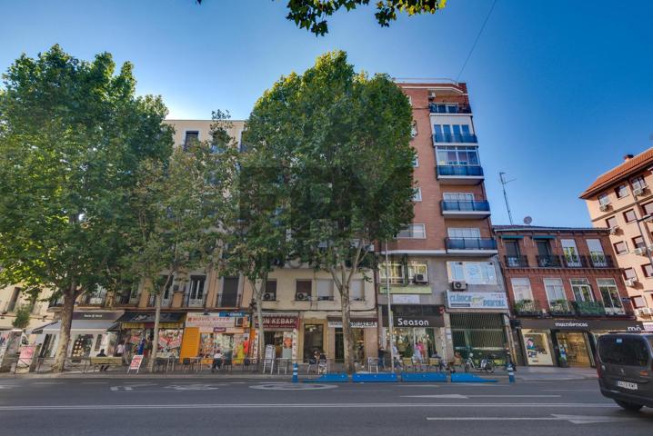 Local en Venta calle Bravo Murillo photo 0