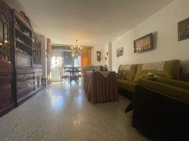 Piso En venta en San Luís, Sevilla photo 0