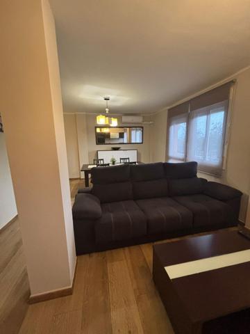 Piso reformado y amueblado en urbanización tranquila – Bellavista, Sevilla photo 0