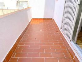 Piso en venta en Cerdanyola Sud photo 0