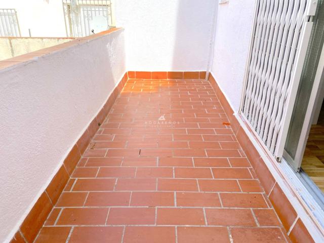 Piso en venta en Cerdanyola Sud photo 0