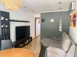 Piso reformado en venta en Cerdanyola Sur photo 0