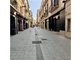 Local en venta en la mejor zona comercial de Mataró photo 0