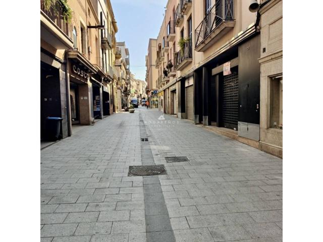 Local en venta en la mejor zona comercial de Mataró photo 0