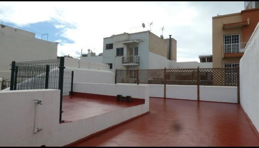 Villa En venta en Santa Cruz de Tenerife photo 0