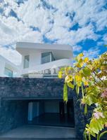 Se vende la villa de lujo en la Urbanización ROKABELLA photo 0