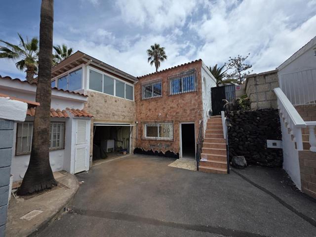 Casa - Chalet en venta en Chayofa de 184 m2 photo 0