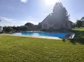 Casa o chalet independiente en venta en Camino Torre Berdejo Garrapinillos, 53 photo 0