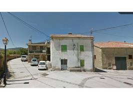 Venta de una amplia casa en Piñuécar-Gandullas photo 0