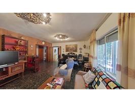Chalet unifamiliar con Piscina y Jardin photo 0