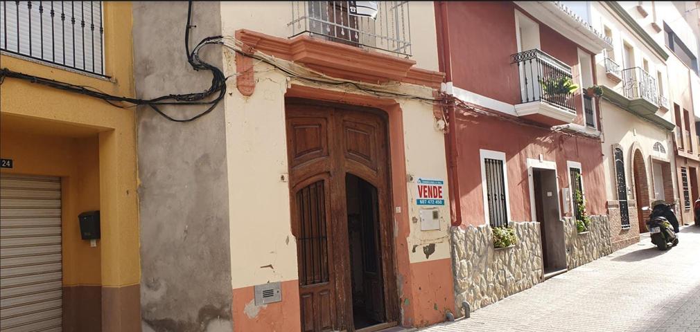 SE VENDE CASA EN EL BARRIO SAN VIENTE DE 2 PLANTAS A PRECIO DE GANGA photo 0