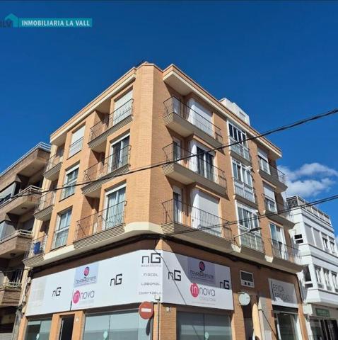 SE VENDE ESPAECTACULAR PISO A 20 METROS DEL AYUNTAMIENTO....NUEVO photo 0