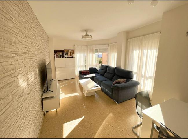 Luminoso piso de 3 habitaciones en venta en Vila-real photo 0