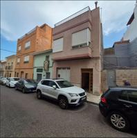 SE VENDE MAGNIFICACASA DE 2 PLANTAS EN LA CALLE SAN JOSE photo 0