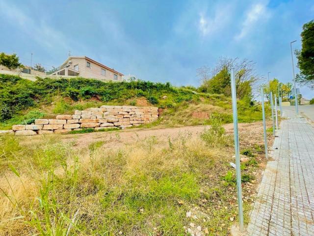 Construye tu Futuro en un Terreno con Vista a las Montañas photo 0