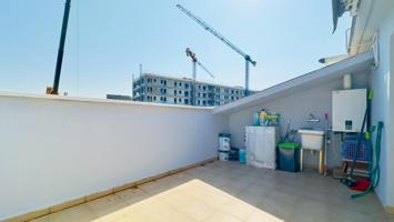 Un dúplex que te da espacio dentro y fuera de casa photo 0