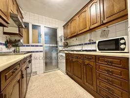 Piso En alquiler en La Calzada - La Florida, Sevilla photo 0