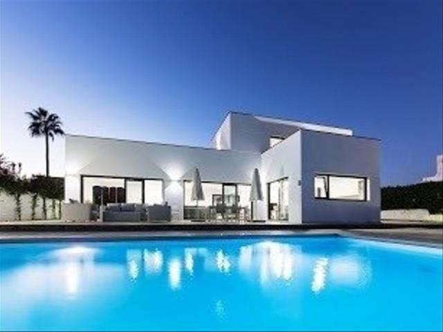 Villa En alquiler en Linda Vista-Nueva Alcántara-Cortijo Blanco, Marbella photo 0