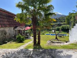 Descubre el encanto y la personalidad de este chalet de estilo tradicional  en Villaboa photo 0