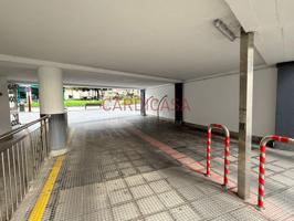 Plaza en venta en la calle Portela. photo 0