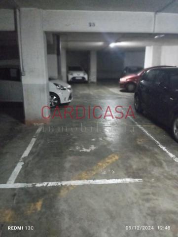 Plaza para coche pequeño. photo 0