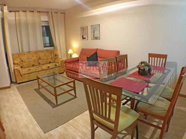 Apartamento de 2 dormitorios en primera linea de la playa de Samil photo 0